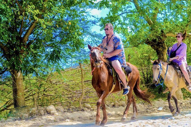 2-hour sunset horseback ride from Punta Cana - Hotel pickup, timing, and what to bring