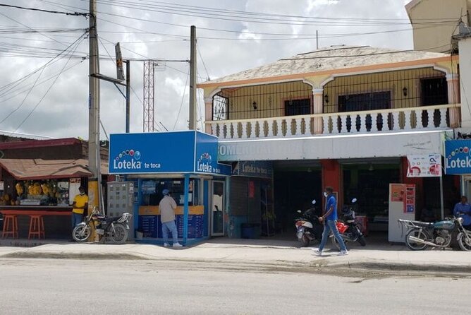 3 Hours Panoramic Tour in Punta Cana with Artisan Market - Macau and the coffee and cocoa route