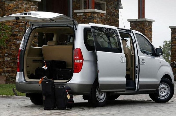 Airport shuttle to Punta Cana Hotels - Who will find this private transfer useful