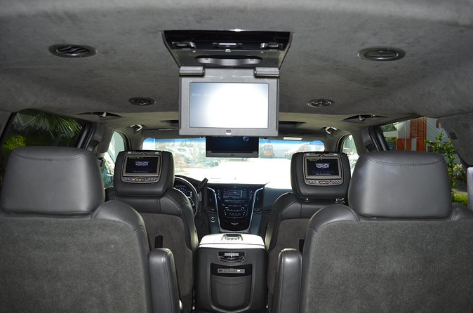Arrival Luxury Transportation: Punta Cana International Airport to Hotels (1-5) - Why the per-vehicle price can work
