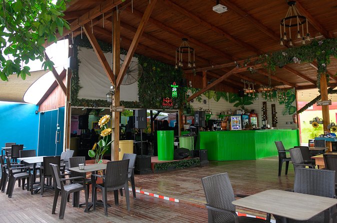 Bar Crawl in Punta Cana - Terra Negra adds music and Mexican food