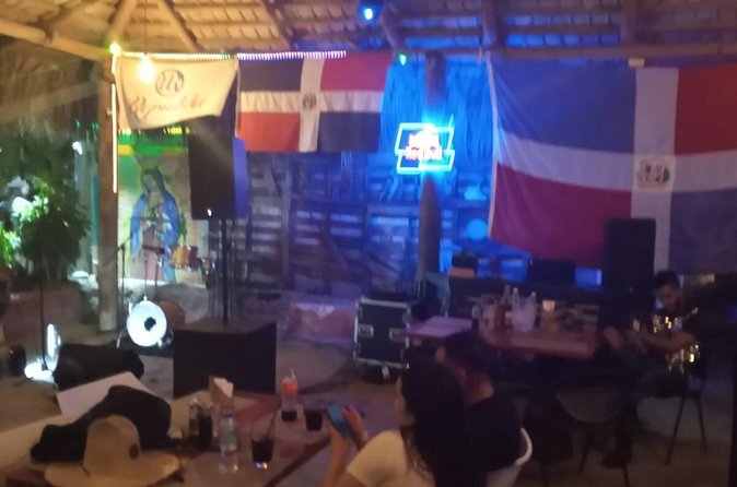 Bar Crawl in Punta Cana - Hard Rock Café brings familiar comforts