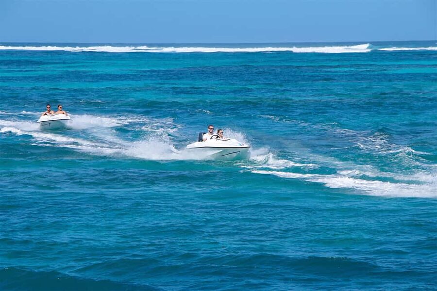 Bávaro: Speed Boat and Snorkeling Trip - What the $70 price really covers