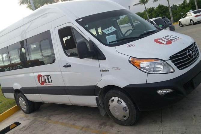 Best Deal Private Transfer Punta Cana to Santo Domingo One Way - Meeting your driver in Punta Cana