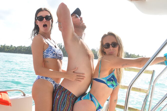 Boots and Booze in Punta Cana, A COUNTRY Party Boat Cruise - Music, drinks, and the social side of the boat