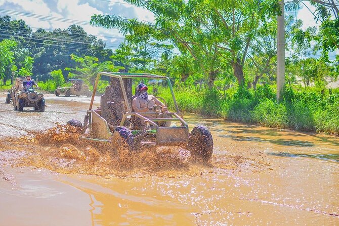 Buggies with Tour in Caves and Beaches - A half-day built around mud, water, and motion
