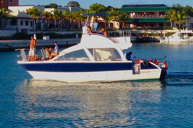 Cap Cana Private Family Catamaran - Cruising past Juanillo Beach and Fishing Lodge