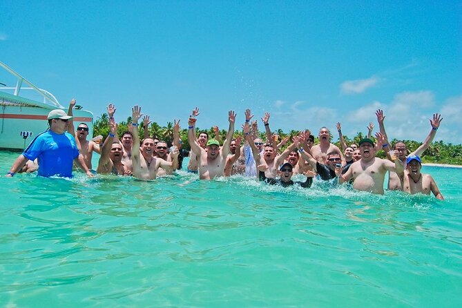 Catamaran Party in Punta Cana Includes Drink and Transportation - Who will enjoy this most?