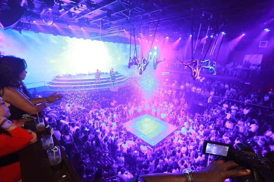 Coco Bongo Disco - What Coco Bongo Punta Cana is really like
