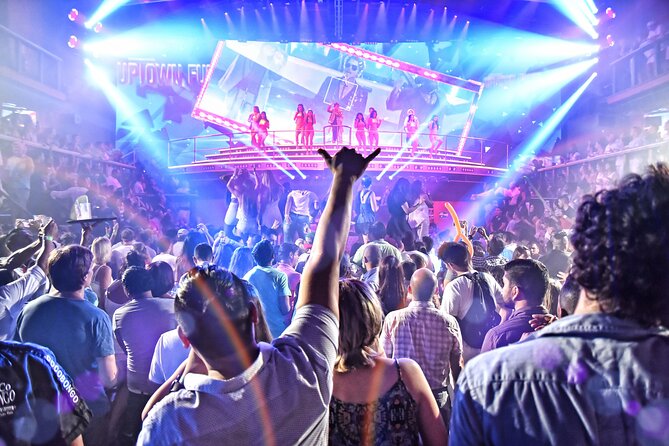 Coco Bongo Show and Disco - Who will have the best time here?