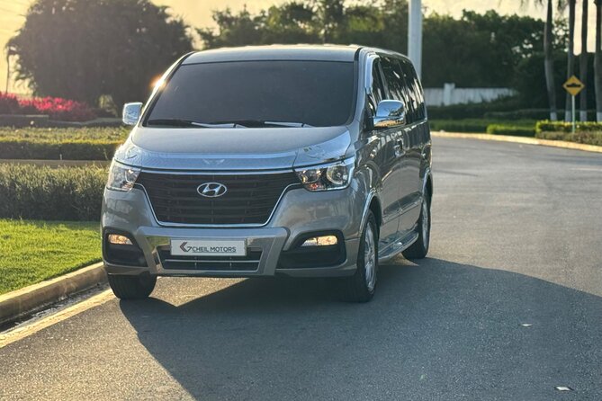 Confortable and privaste transportación from puj Airpot - Meeting Your Driver With Less Guesswork