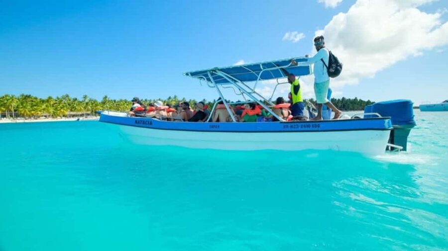 Discover Punta Cana: Full-Day Saona Island All Included - The catamaran ride back to Bayahibe