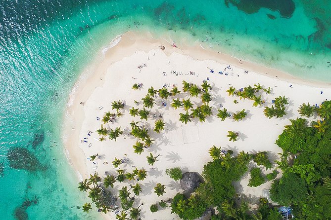 El Limon Waterfall and Bacardi Island Tour from Punta Cana with Lunch Included - Horseback riding through coffee and cocoa farms
