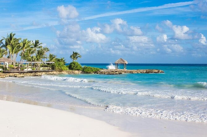 Excelence El Carmen - Round Trip Shuttle - Punta Cana Airport - A direct ride from Punta Cana Airport to Uvero Alto