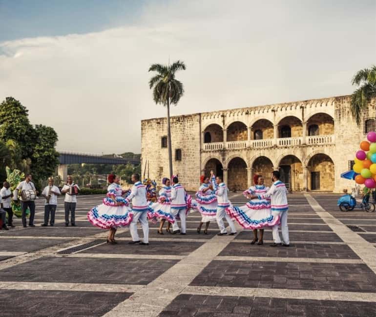 Exclusive VIP Excursion: Santo Domingo from Punta Cana – Private Service - The Cathedral of America and the center of old Santo Domingo