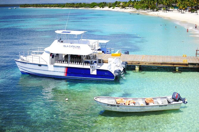 Excursion to Catalina Island and Snorkeling from Punta Cana - Boarding the Paraíso