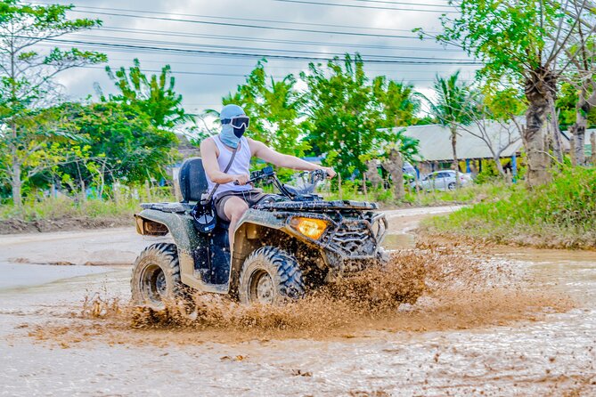 Faster ATV 4x4 Punta Cana - Cooling off in the clear-water cave