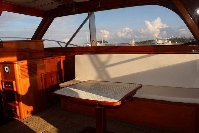 FISHING PRO CHARTERS - Boat Excursion - Divina - Rough water and seasickness are the real test