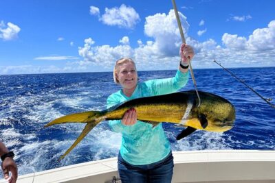 FISHING PRO CHARTERS – Boat Excursion – Mar-Quesa