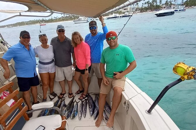 FISHING PRO CHARTERS - Boat Excursion – Mar-Quesa - Who will enjoy this charter most