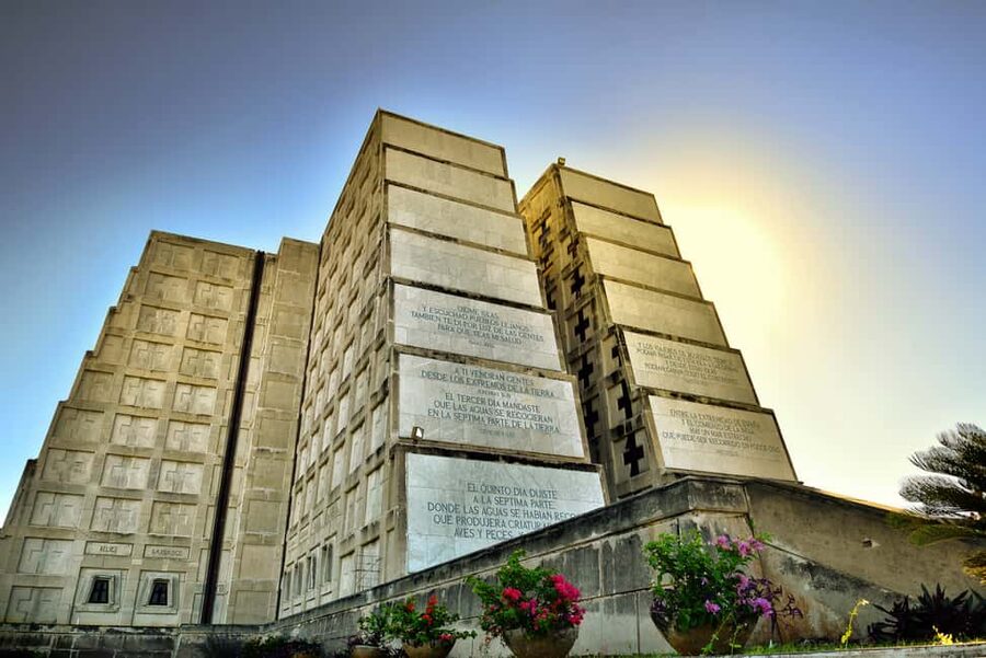 From Bavaro: Santo Domingo Colonial City Tour - Who Should Book This Excursion?