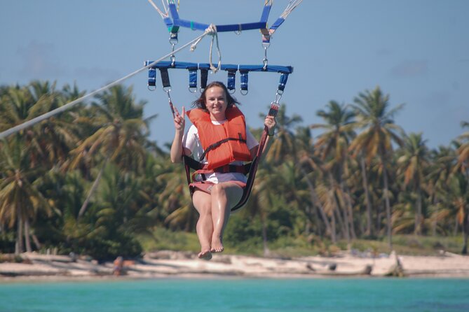 From Punta Cana: Amazing Activity Parasailing Hotel pickup - Who will enjoy this most