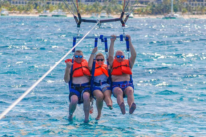 From Punta Cana: Amazing Activity Parasailing Hotel pickup - The ride from hotel to beach
