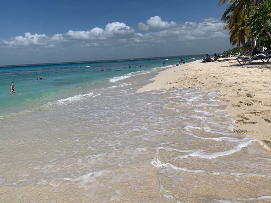 From Punta Cana: Catalina Island Swim, Sail & Snorkel - Four Hours on Catalina Island, With Some Limits