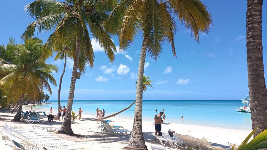 From Punta Cana: Saona and Mano Juan Day Trip by Speed Boat - The speedboat ride from Punta Cana to Saona