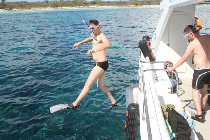 Full-Day Catalina Island Snorkeling Tour from Bavaro - The boat ride and the first water stop
