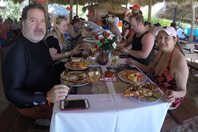 Full-Day Catalina Island Snorkeling Tour from Bavaro - From Bavaro Beach to the marina