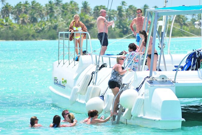 Full day - Saona Island from punta cana - The natural pool stop in shallow sea water