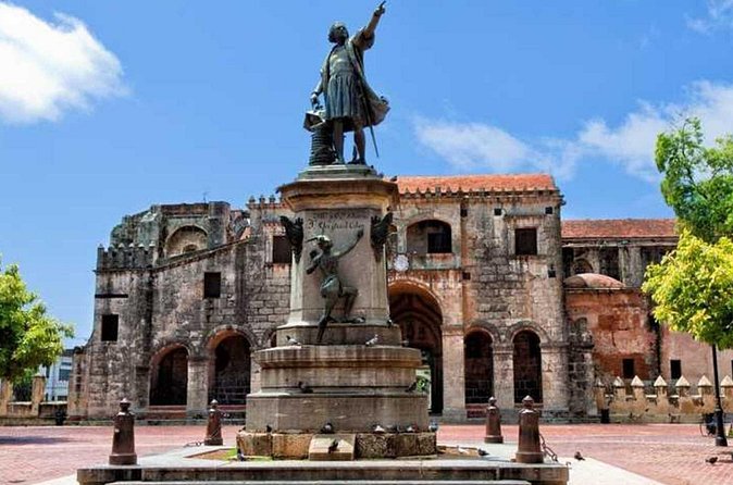 Full day tour to Santo Domingo from Punta Cana - Three Eyes National Park and its underground lakes