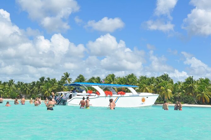 Full Day Tour to Saona Island by Catamaran and Speedboat - What The $80 Price Includes