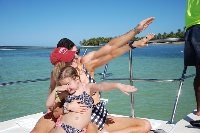 Great Snorkeling Cruise with Sharks & Stingray Encounter and Natural Pool - Booking details and cancellation