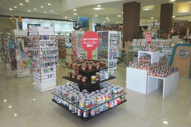 Guided Shopping Tour to Bella Mare Store (Cigars, Chocolate, Rum and Souvenirs) - Chocolate, coffee, and rum make the visit more than a souvenir stop