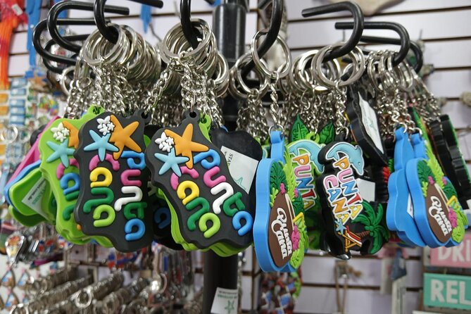 Guided Souvenir Shopping Tour in Punta Cana - Arriving at the shopping center