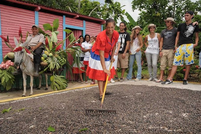 Half-Day Dominican Republic Safari Tour from Punta Cana - Local products and the hands-on stops