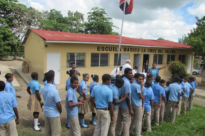 Half Day Safari Tour of Punta Cana - Higüey and the everyday Dominican scene