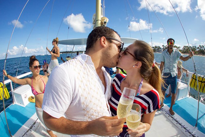 Happy Hour Sailing Cruise from Punta Cana - Swimming in Punta Cana’s shallow natural pools