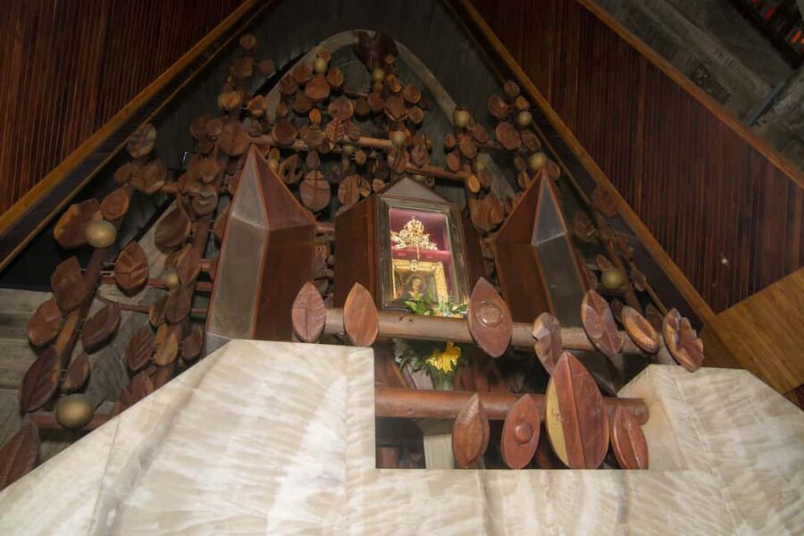 Higuey: Dominican Culture Walking Tour with Cathedral Ticket - The Basilica and the power of a quiet church visit