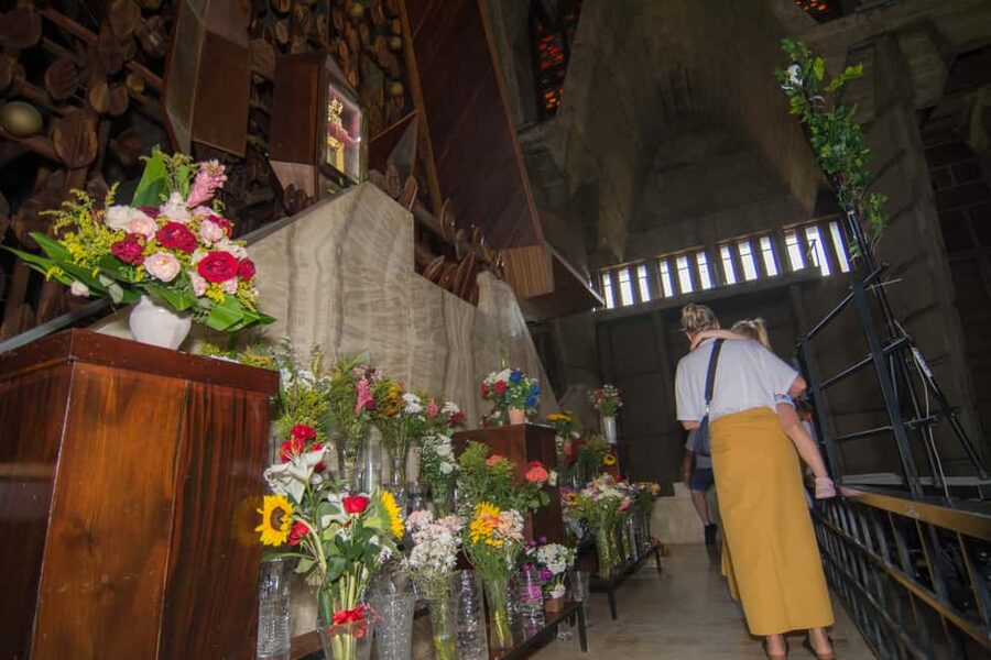 Higuey: Dominican Culture Walking Tour with Cathedral Ticket - Mercado Municipal: useful, crowded, and not polished
