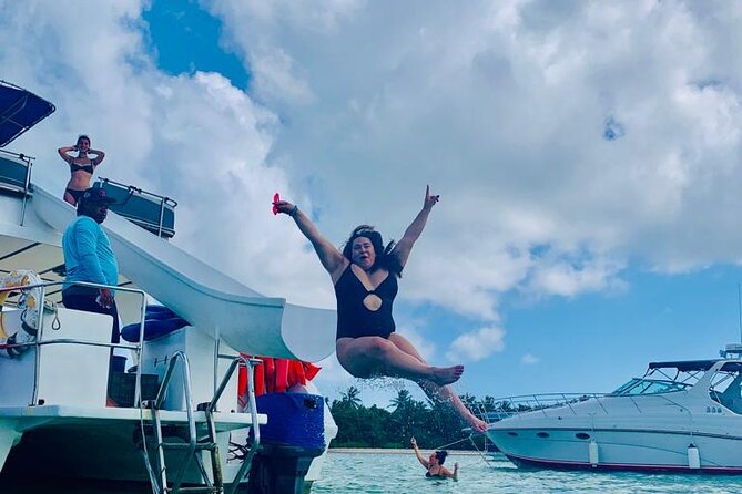 Hip hop party boat cruise & Snorkel: Wonderful time in Punta Cana - Who gets the best value from this cruise