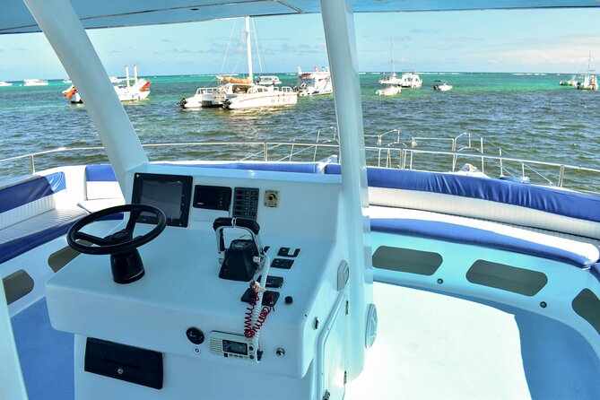 Infinity Hip Hop Boat Party in Punta Cana - Who Will Enjoy This Boat Party Most