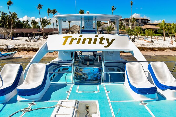 Infinity party boat in Punta Cana - What the Infinity boat experience is really about