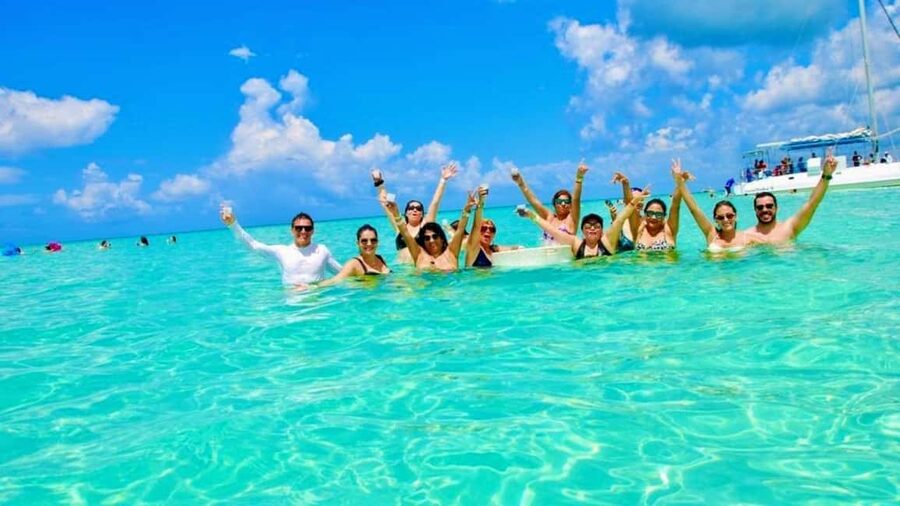 isla saona día completo - Who will get the most from this Saona trip?