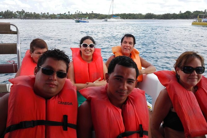 Isla Saona El Paraiso del Caribe - Drinks, rum, and the open-bar question