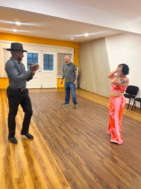 Learn to dance Bachata like a pro in Punta Cana - Tips and feedback at the end