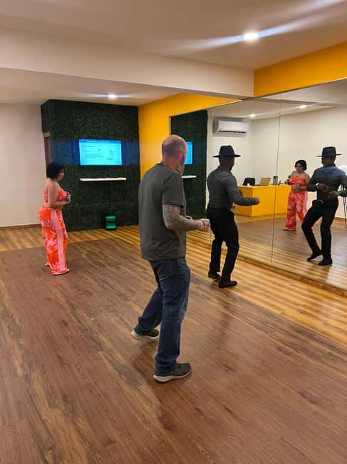 Learn to dance Bachata like a pro in Punta Cana - Who will enjoy this class most