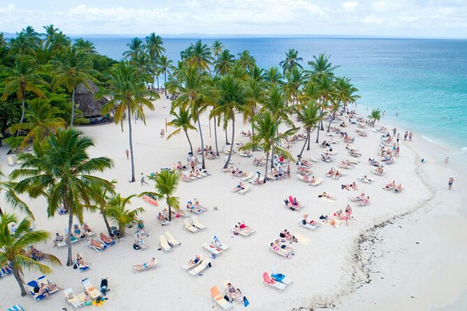 Los Haitises National Park, Montaña Redonda & Bacardi Island - Los Haitises National Park and its Taino cave